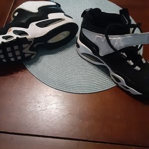 Nike Ken Griffey jr. Shoes